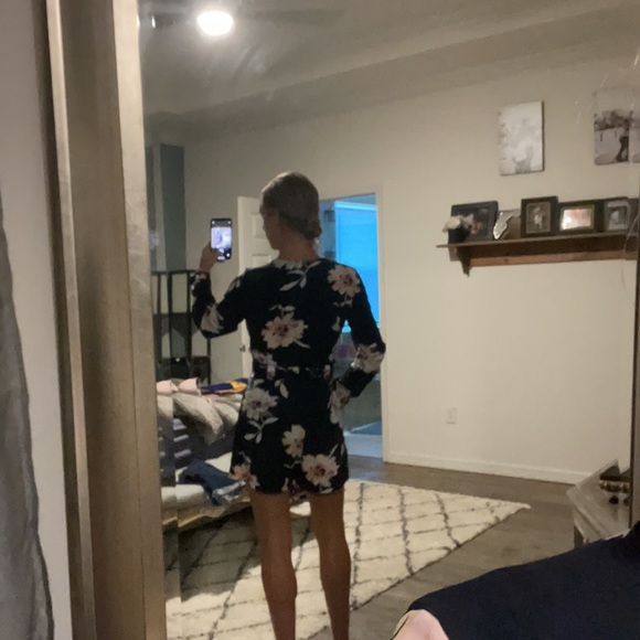 Navy floral long sleeve/shorts romper - Picture 9 of 10